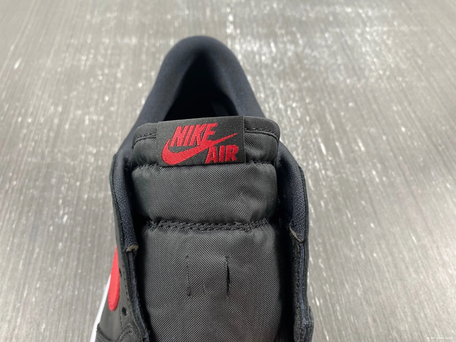 1 - Low Retro Jordan (2015) Bred 705329-001 1026